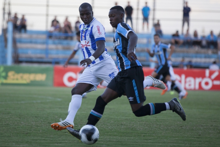 Cruzeiro x Gremio (foto:Digue Cardoso/Agencia Freelance)
