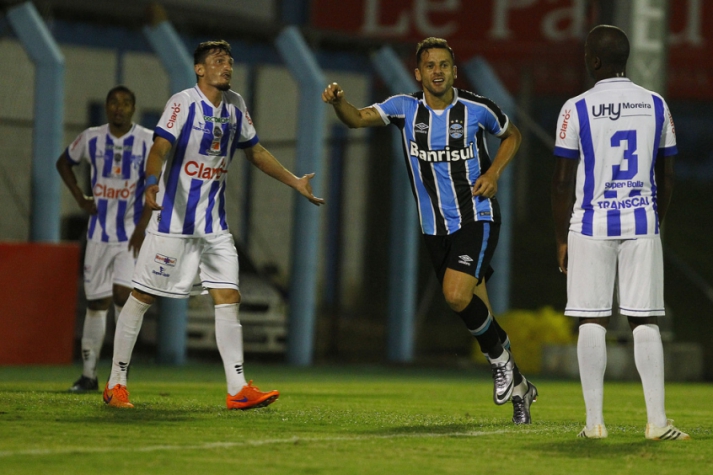 Bobô - Cruzeiro-RS x Grêmio