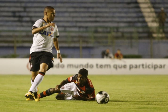 Copa Sul Minas Rio - Flamengo x AtleticoPR (Foto:Rui Porto Filho/AGIF)