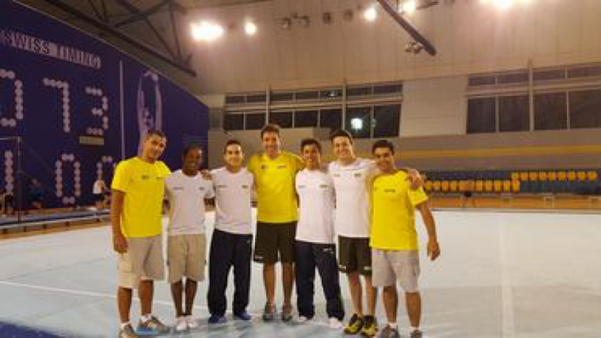 Seleção Masculina de Ginástica em Doha (Foto: Divulgação)