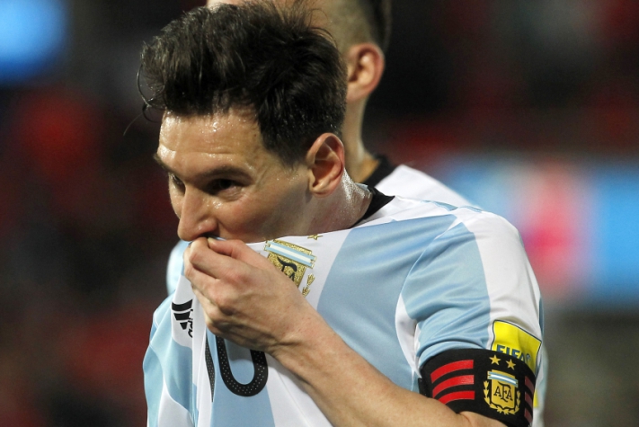 Messi - Chile x Argentina
