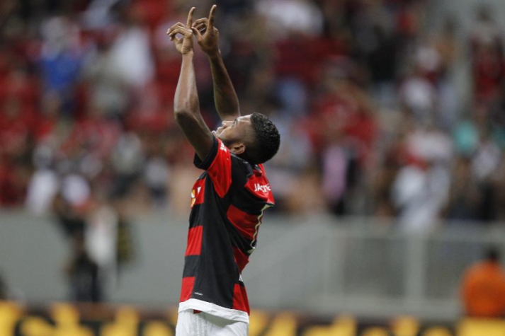 Marcelo Cirino deixa sua marca no empate entre Flamengo e Vasco (Foto: Gilvan de Souza/Flamengo)