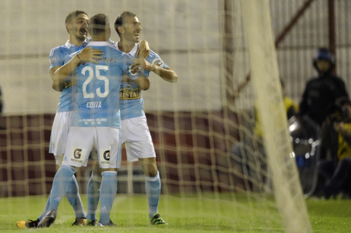 Libertadores - Huracan x Sporting Cristal (foto:EITAN ABRAMOVICH / AFP)
