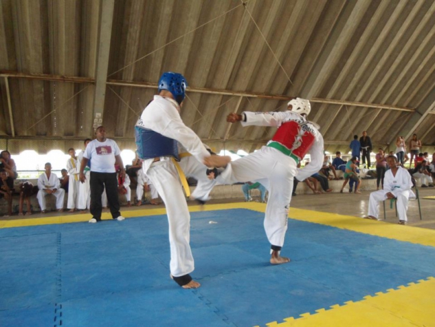Com apoio do Combate, festival de artes marciais agita o Complexo do Alemão neste fim de semana (FOTO: Divulgação)