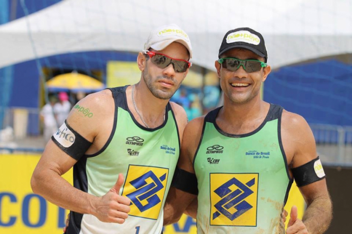 Bruno e Hevaldo foram campeões na etapa de Cartagena, na Colômbia (Divulgação/CBV)