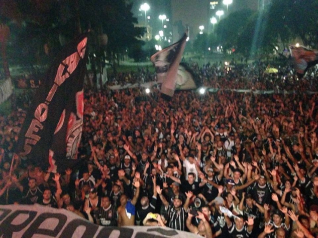 Protesto da Gaviões da Fiel na noite desta sexta-feira em São Paulo (Foto: Divulgação)