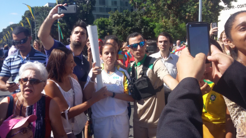 Protestos chegada da tocha