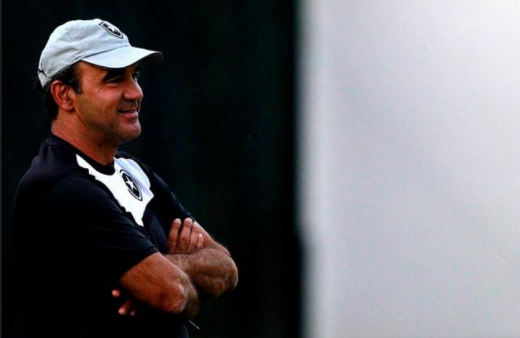 Ricardo Gomes, técnico do Botafogo (Foto: Vitor Silva/SSPress/Botafogo)