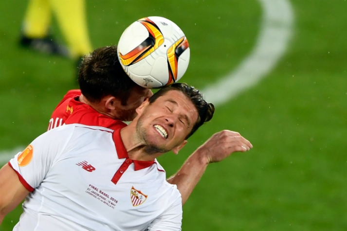 Krychowiak - Liverpool x Sevilla