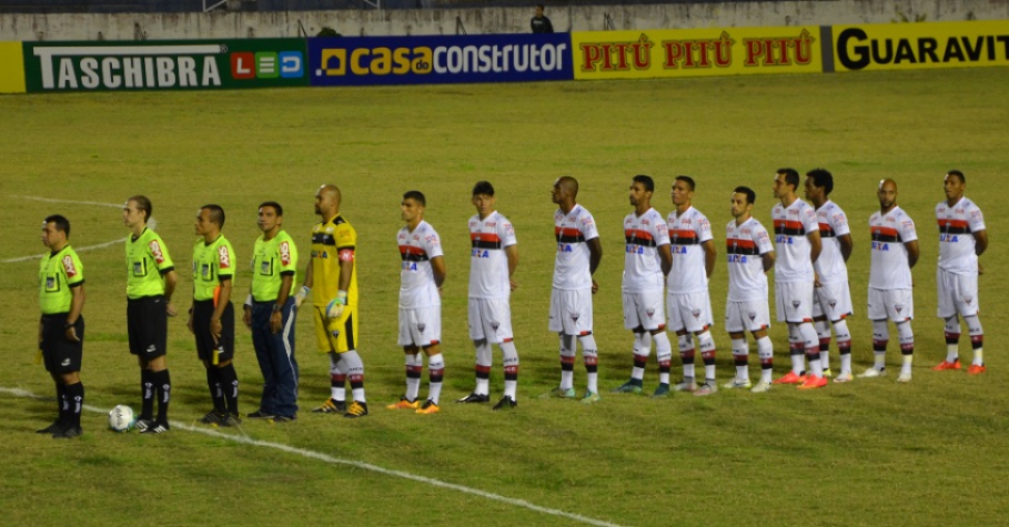 Atlético-GO em partida pela Série B do brasileiro (Foto: Divulgação)