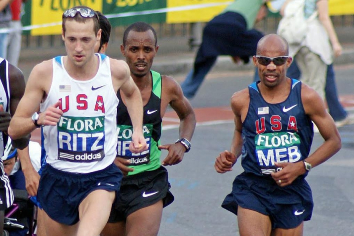 Meb Keflezighi, à direita, mais velho maratonista na Rio-2016