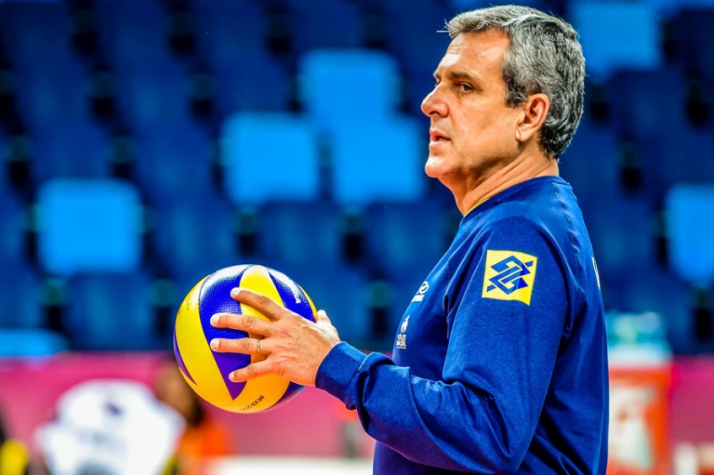 José Roberto Guimarães comanda o Brasil (Bruno Miani/Inovafoto/CBV)