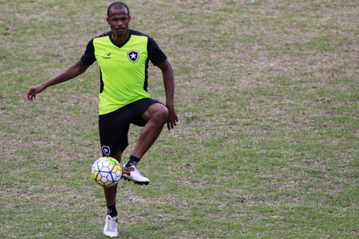 Treino do Botafogo - Airton