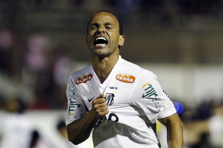 Léo, Guerreiro da Vila