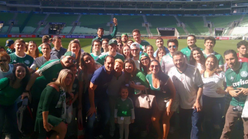 Antes do clássico, fãs se encontram com Edmundo no Allianz Parque