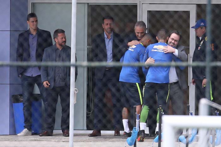 Treino da Seleção - Neymar e Tite