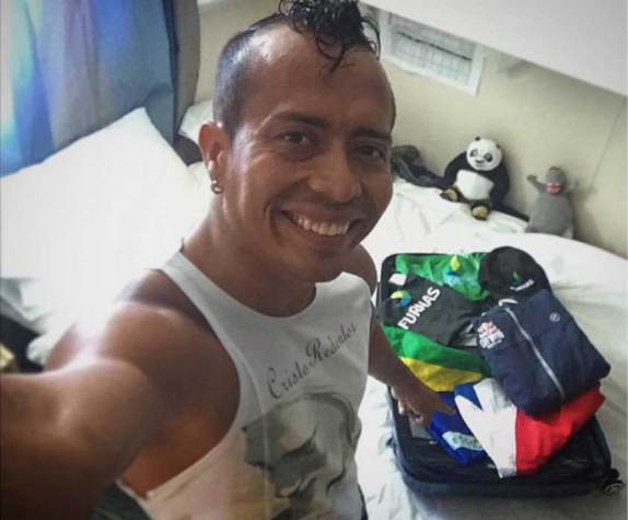 Saltador de penhasco Jucelino Alves se prepara para etapa na França