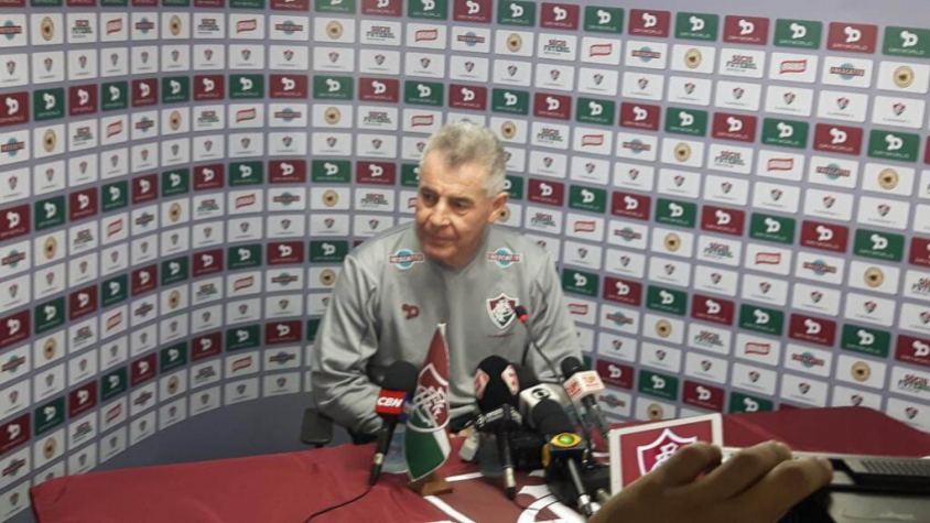 Preparador físico Rodolfo Mehl fala nas Laranjeiras