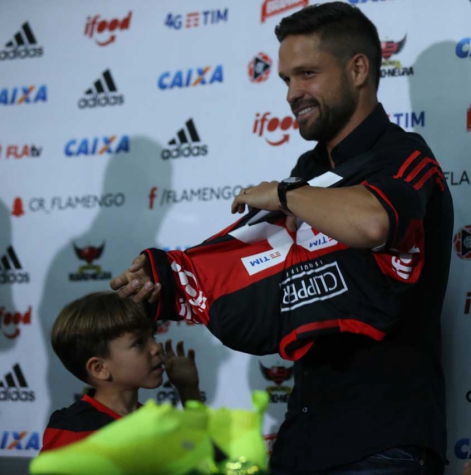 Apresentação de Diego Ribas no Flamengo