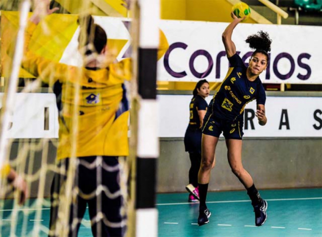 Fran - Handebol