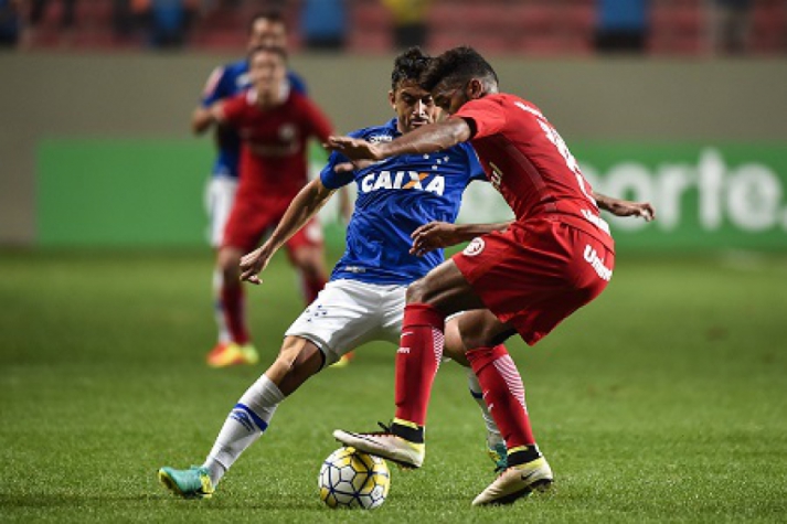 Cruzeiro e Inter se enfrentaram no Independência (Foto: Pedro Vilela/Light Press/Cruzeiro)