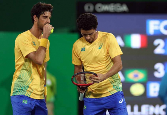 Thomaz Bellucci e Andre Sa