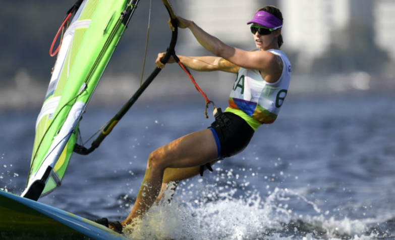 Patricia Freitas, velejadora da classe RS:X (Foto: William West/AFP)