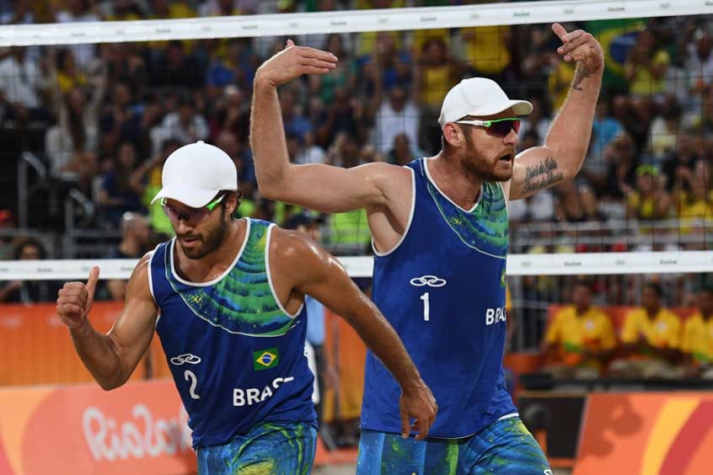 Alison e Bruno Schmidt - BRA 2 X 1 HOL - Vôlei