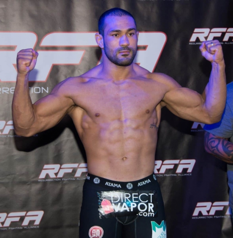 Davi Ramos comemora volta vitoriosa ao MMA