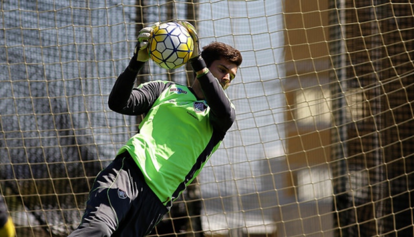 Júlio César será o substituto de Cavalieri, caso se confirme a lesão do camisa 12 (Foto: Mailson Santana/Fluminense F.C.)