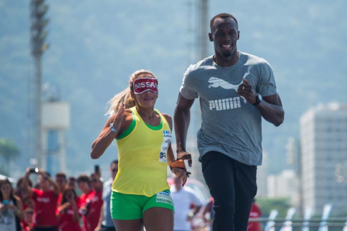 Usain Bolt faz saudação a Terezinha Guilhermina