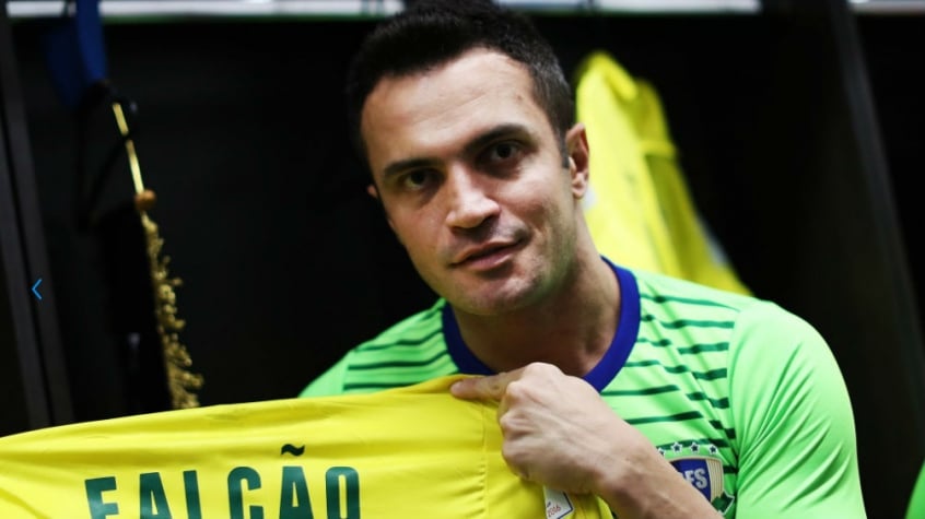 Falcão tornou-se neste sábado o maior artilheiro da história das Copas do Mundo, com 45 gols (Foto: Reprodução/Site da FIFA)