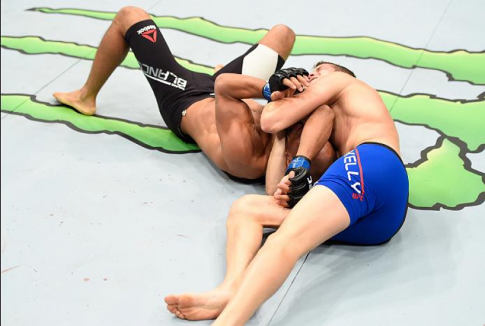Chas Skelly venceu Maximo Blanco por finalização aos 19s do R1