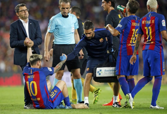 Messi lesionado - Barcelona x Atlético de Madrid