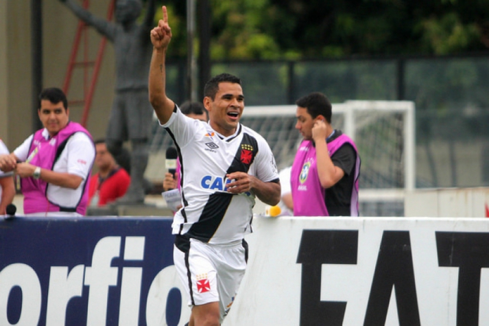 Éderson - Vasco x Atlético-GO