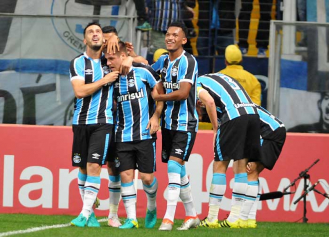 Grêmio vence o Palmeiras em casa e sai com vantagem na Copa do Brasil