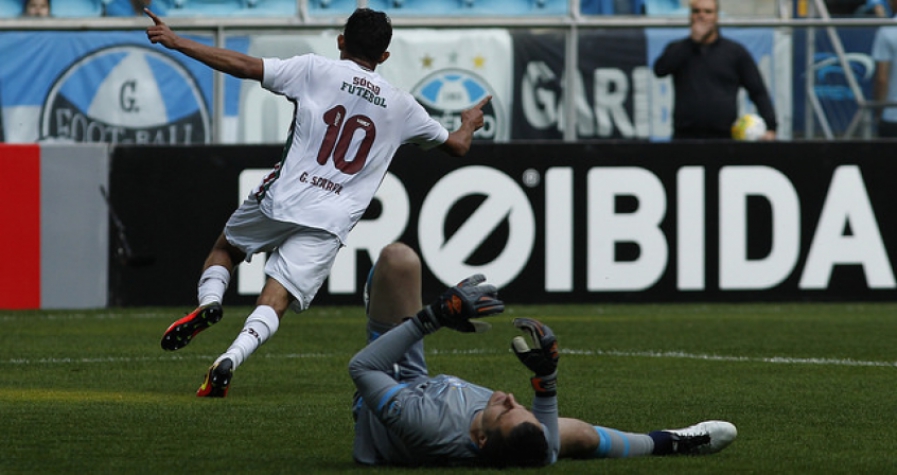 Scarpa veste a 10 no Fluminense (Foto: Nelson Perez/Fluminense F.C.)