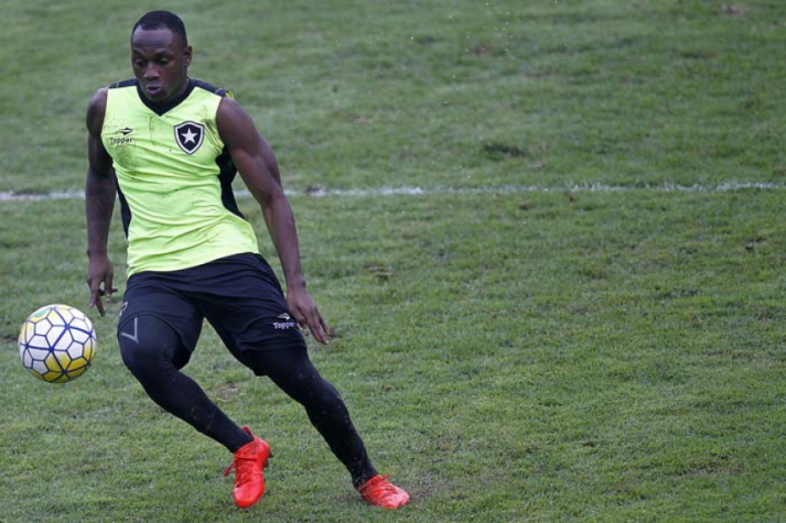 Treino Botafogo, em General Severiano 04/10