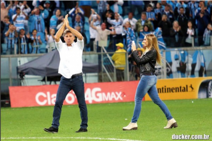 Veja as reações dos torcedores no instagram de Carol Portaluppi