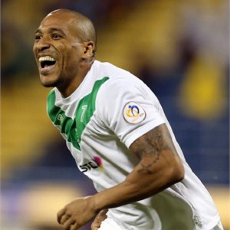 Victor Simões comemora gol pelo Al-Gharrafa em sua passagem pelo Catar
