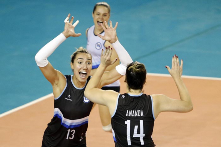 Superliga Fameinina - Pinheiros duela com Genter Vôlei Bauru nesta sexta-feira