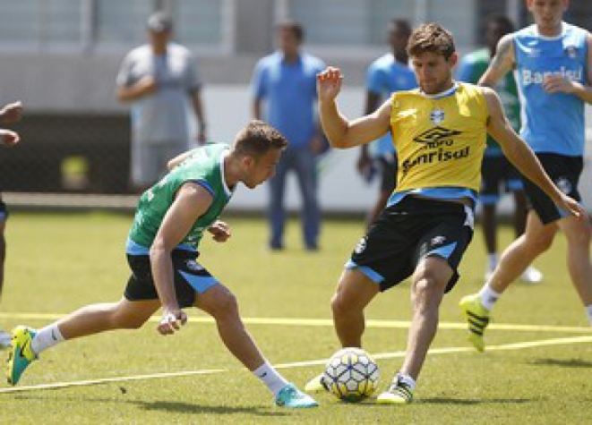 Kannemman deve ser o único titular do Grêmio neste domingo contra o Botafogo (Foto: Lucas Uebel/Grêmio)