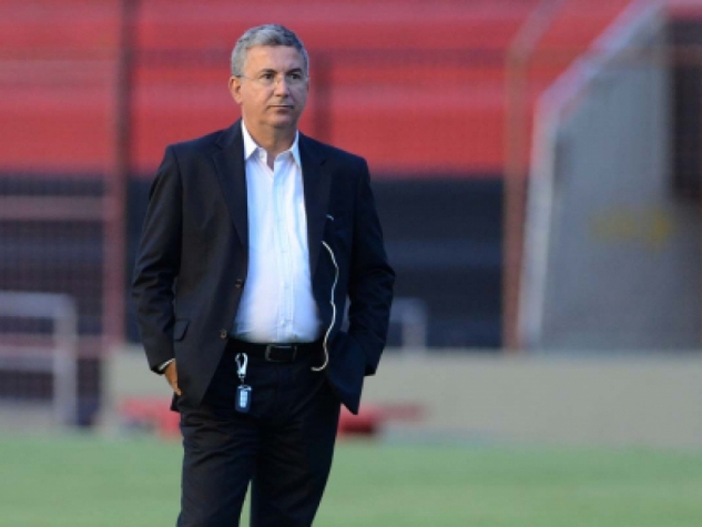 Arnaldo Barro vence eleições e se torna presidente do Sport