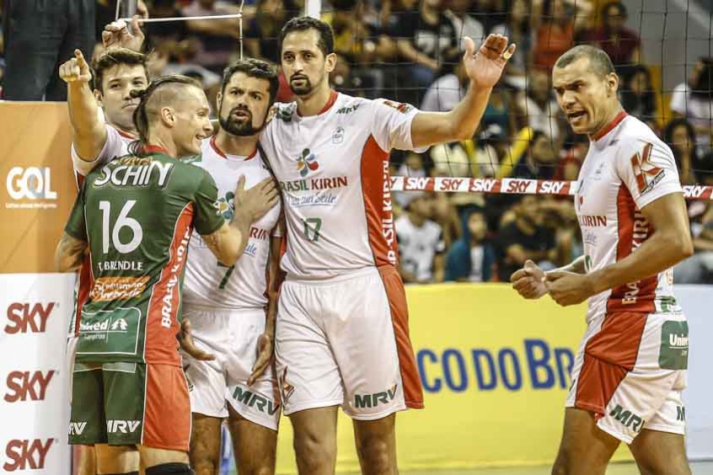 Vôlei Brasil Kirin, de Tiago Brendle (Washington Alves/Inovafoto/CBV)