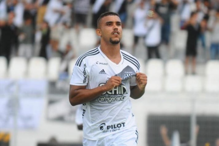Ponte Preta - Willian Pottker