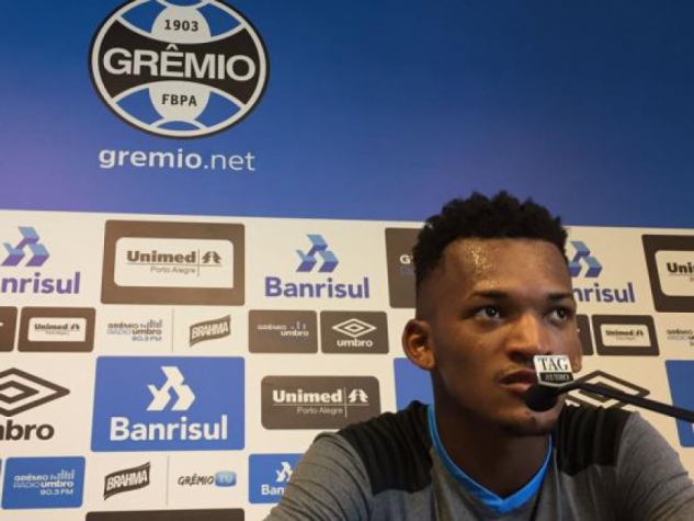 Jaílson em coletiva