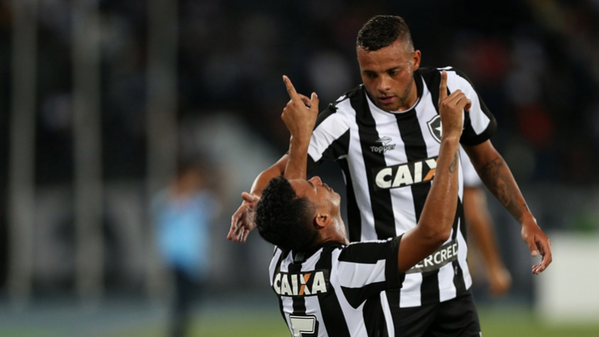 Botafogo x Macae
