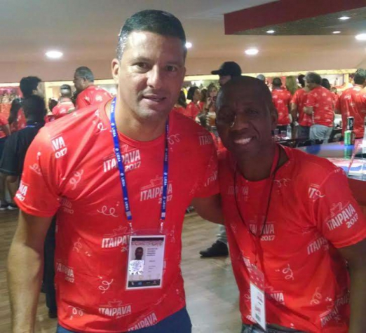 Amaral marca Djalminha na Sapucaí e sente ausência de boleiros: 'Na nossa época, a gente vinha e resolvia'