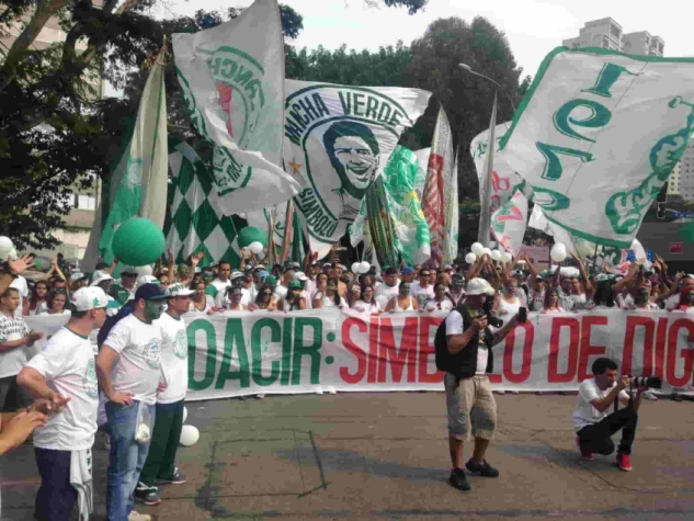 Polícia vai atrás de suspeitos de matar criador da Mancha e prende mulher