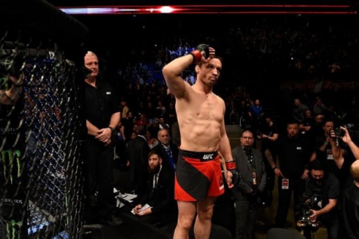 Brad Pickett se despediu do MMA com derrota no UFC Londres